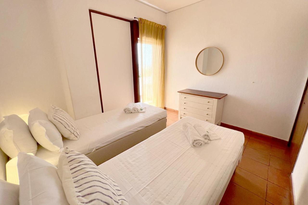 Apartment On The Beach By Amcf Alvor Exteriér fotografie